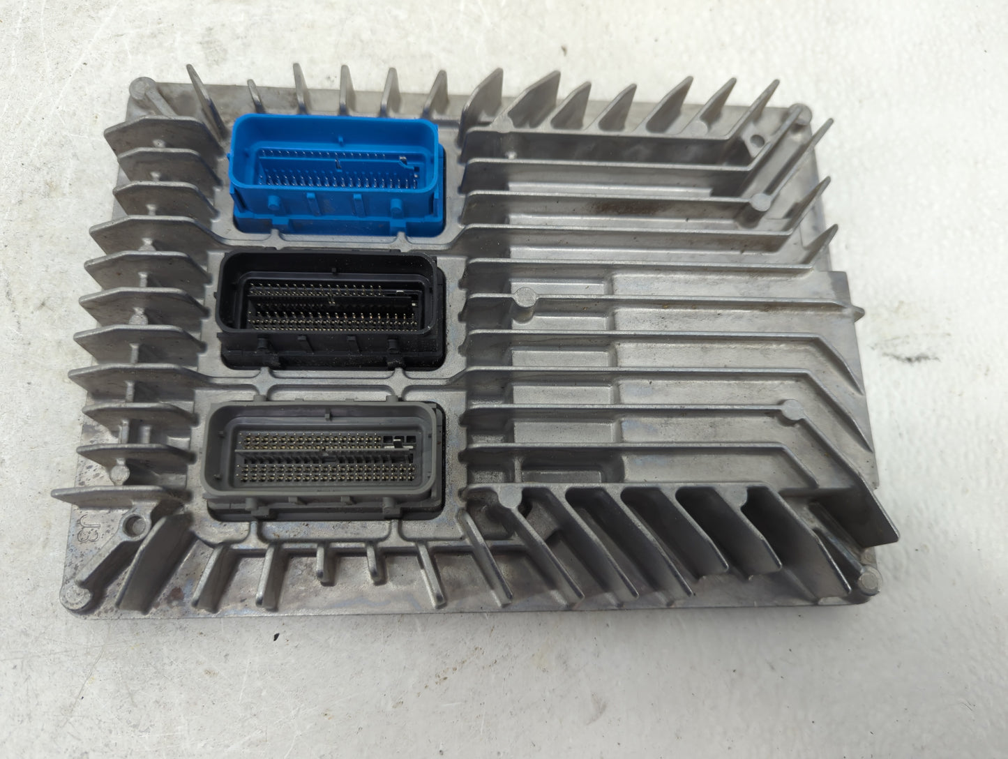2017 Buick Regal PCM Engine Control Computer ECU ECM PCU OEM P/N:12685918 Fits Fits 2018 2019 2020 OEM Used Auto Parts - Oem