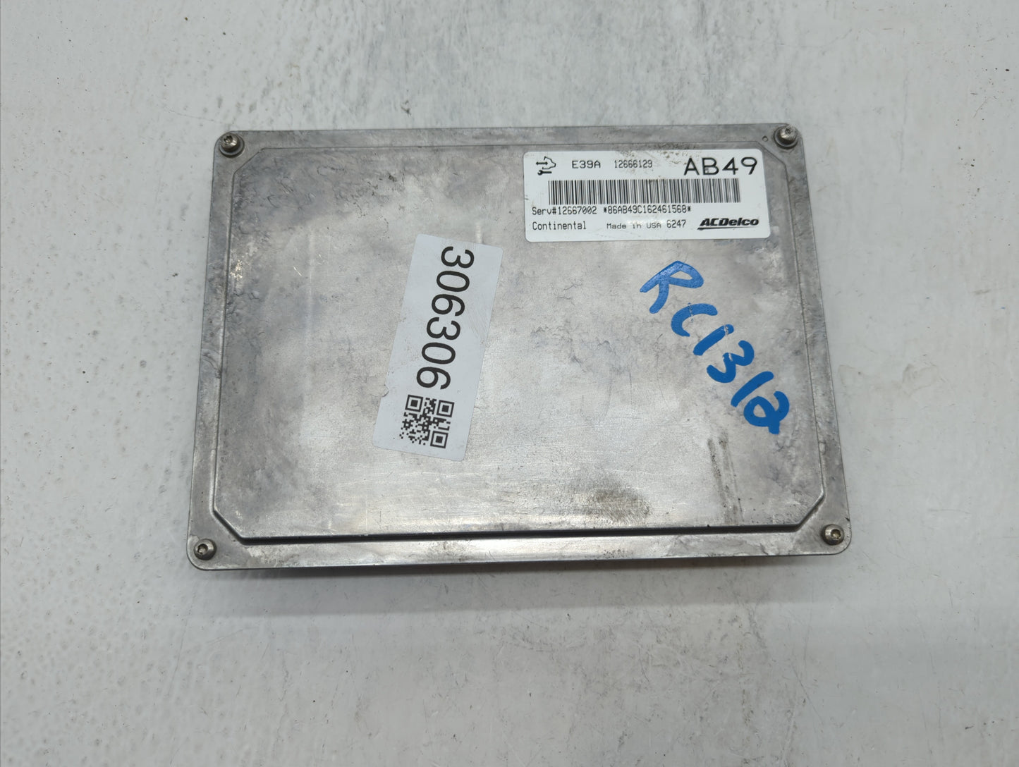 2017 Buick Regal PCM Engine Control Computer ECU ECM PCU OEM P/N:12666068 12667002, 12666070, 12667189 Fits Fits 2018 2019 O