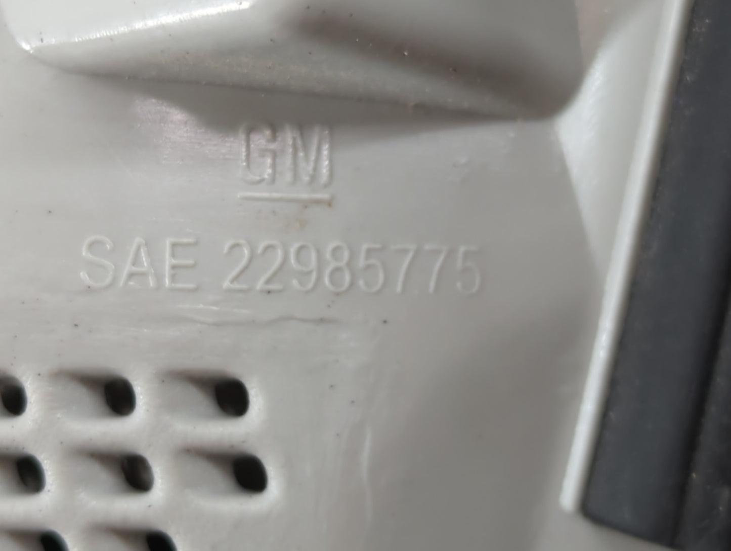 2012-2017 Buick Verano Tail Light Assembly Driver Left OEM P/N:SAE 22985775 Fits Fits 2012 2013 2014 2015 2016 2017 OEM Used