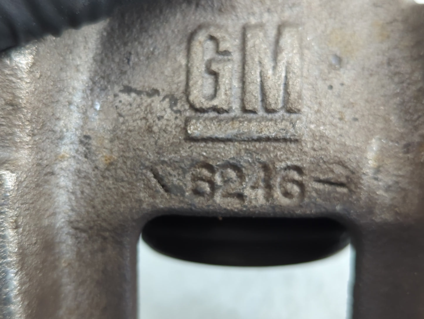 2013-2018 Cadillac Ats Front Driver Left Brake Caliper - Oemusedautoparts1.com