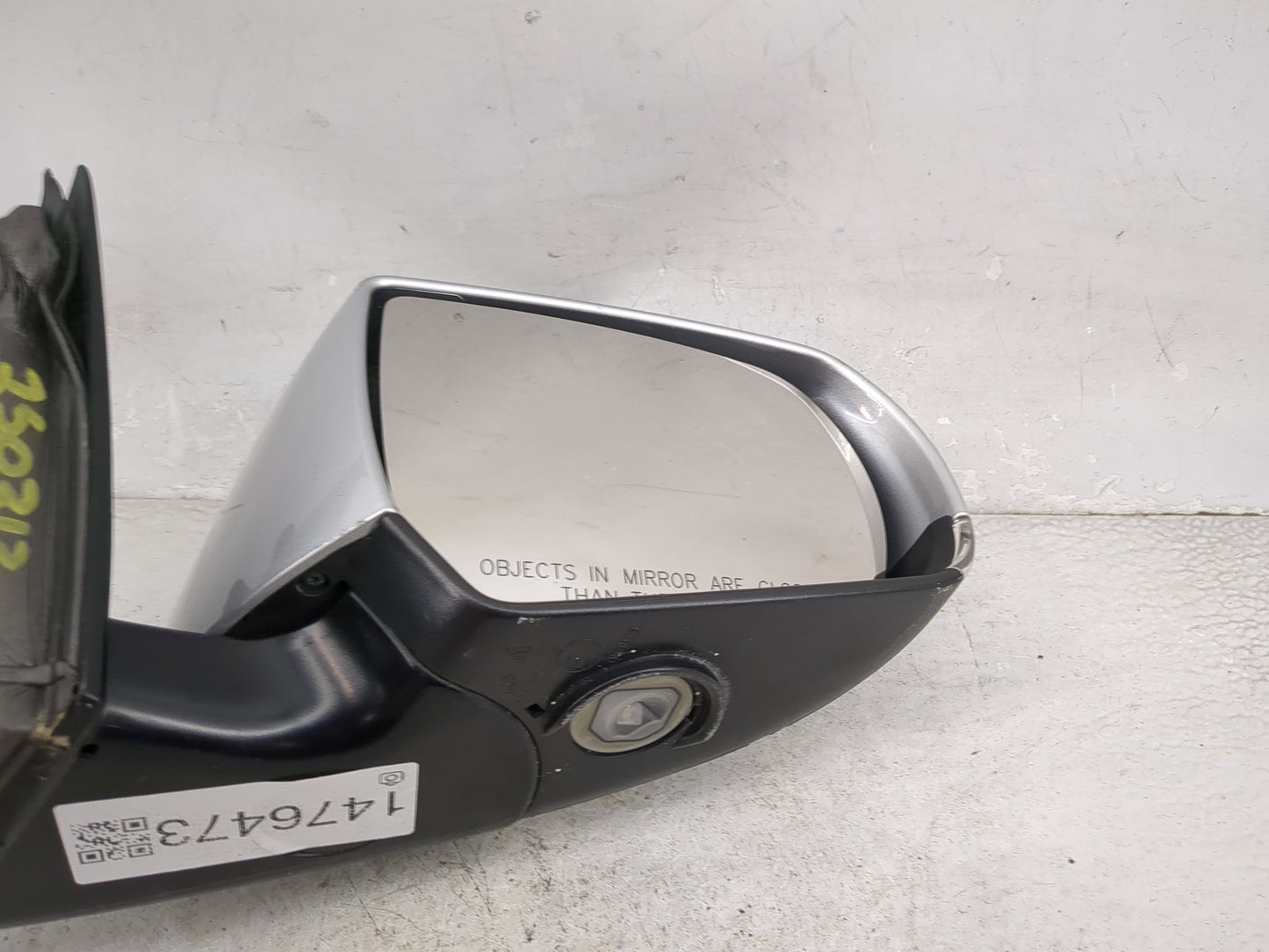2014-2018 Cadillac Ats Passenger Side View Mirror - Right Door Mirror OEM Used - Oemusedautoparts1.com