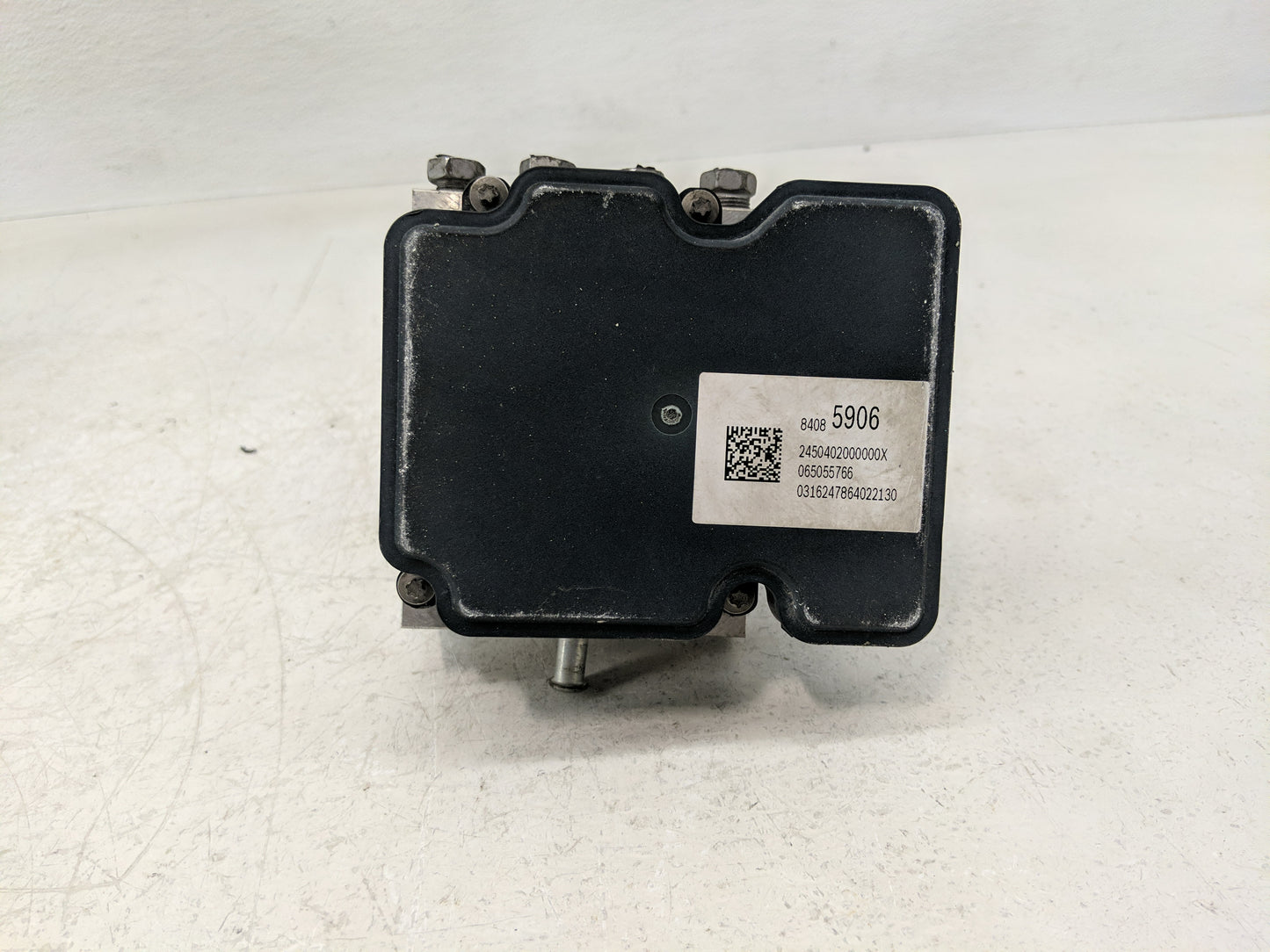 2016-2017 Cadillac Ct6 ABS Pump Control Module Replacement P/N:84085906 Fits Fits 2016 2017 OEM Used Auto Parts - Oemusedaut
