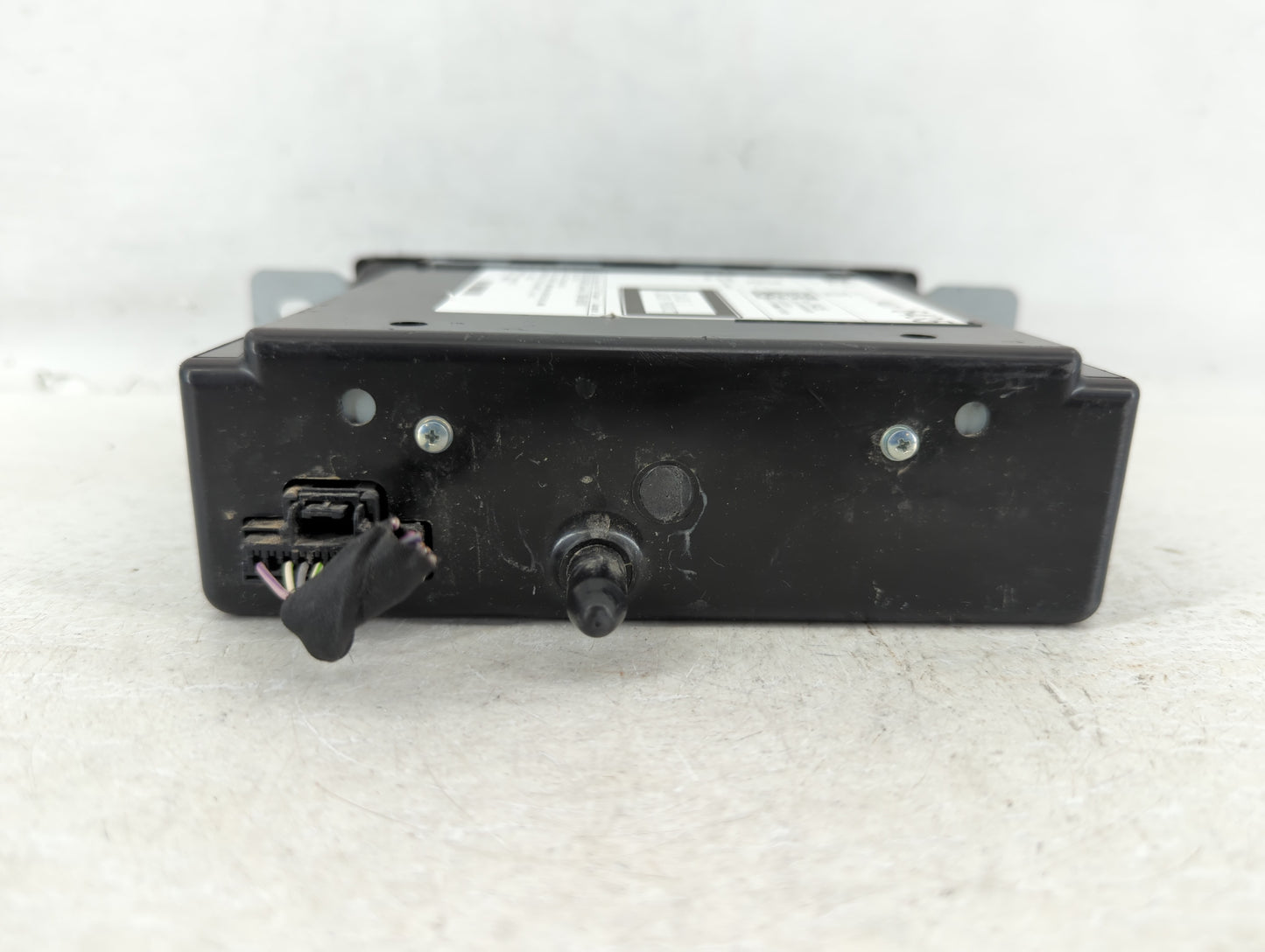 2017 Cadillac Srx Radio AM FM Cd Player Receiver Replacement P/N:8401 6435 Fits OEM Used Auto Parts - Oemusedautoparts1.com