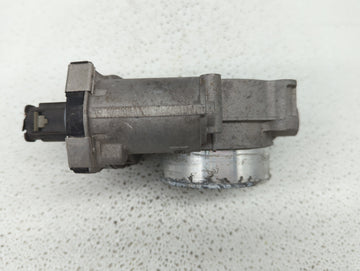 2017 Cadillac Xt5 Throttle Body P/N:12671014 Fits Fits 2014 2016 2018 2019 OEM Used Auto Parts
