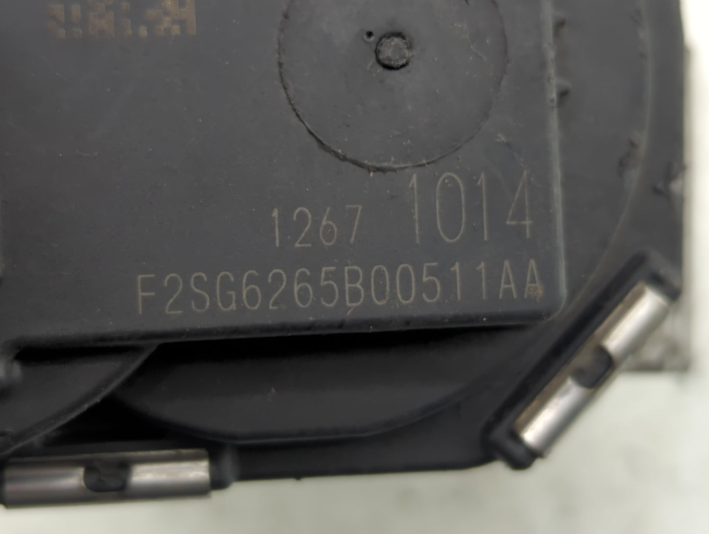 2017 Cadillac Xt5 Throttle Body P/N:12671014 Fits Fits 2014 2016 2018 2019 OEM Used Auto Parts - Oemusedautoparts1.com