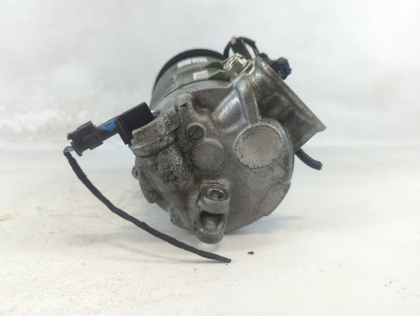 2017-2017 Chevrolet Camaro Air Conditioning A/c Ac Compressor Oem - Oemusedautoparts1.com