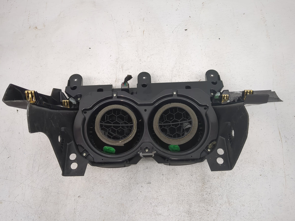2016-2017 Chevrolet Camaro Climate Control Module Temperature AC/Heater Replacement Fits Fits 2016 2017 OEM Used Auto Parts