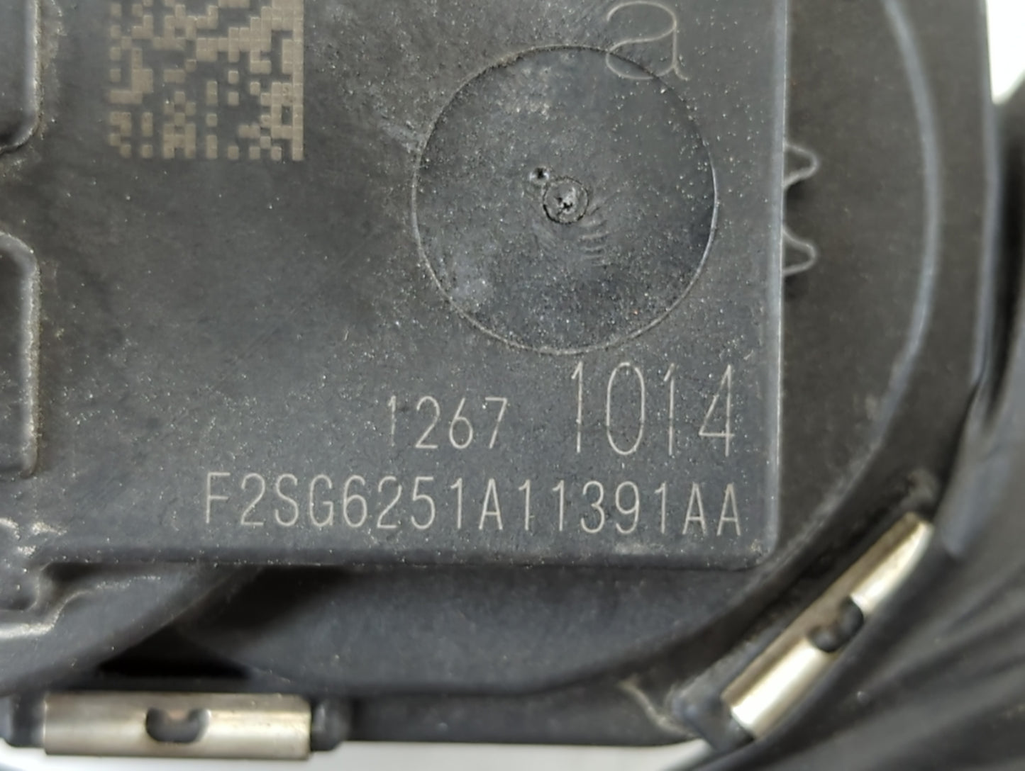 2016-2021 Chevrolet Camaro Throttle Body P/N:12671014 Fits Fits 2016 2017 2018 2019 2020 2021 2022 OEM Used Auto Parts - Oem
