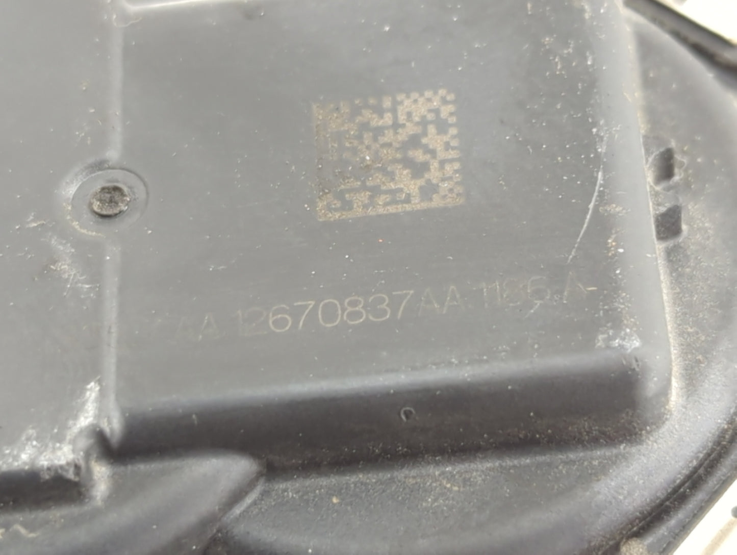 2016-2021 Chevrolet Camaro Throttle Body P/N:12670837AA Fits Fits 2013 2014 2015 2016 2017 2018 2019 2020 2021 OEM Used Auto