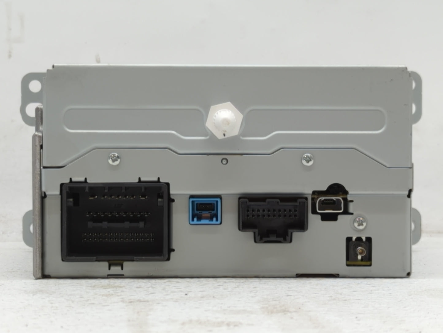 2017 Chevrolet Caprice Radio AM FM Cd Player Receiver Replacement P/N:92288118 Fits OEM Used Auto Parts - Oemusedautoparts1.