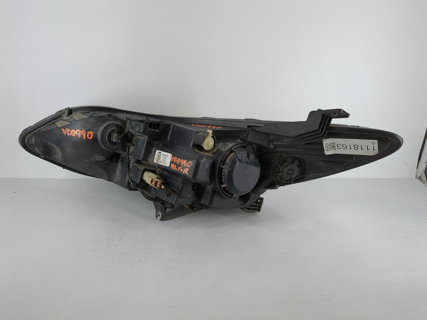2016-2019 Chevrolet Cruze Passenger Right Oem Head Light Headlight Lamp - Oemusedautoparts1.com