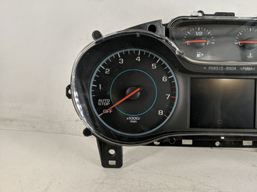 2017-2018 Chevrolet Cruze Instrument Cluster Speedometer Gauges P/N:39084636 Fits Fits 2017 2018 OEM Used Auto Parts