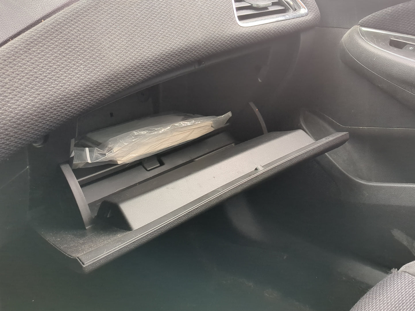 2017 Chevrolet Cruze Passenger Glove Box Door Storage Compartment - Oemusedautoparts1.com