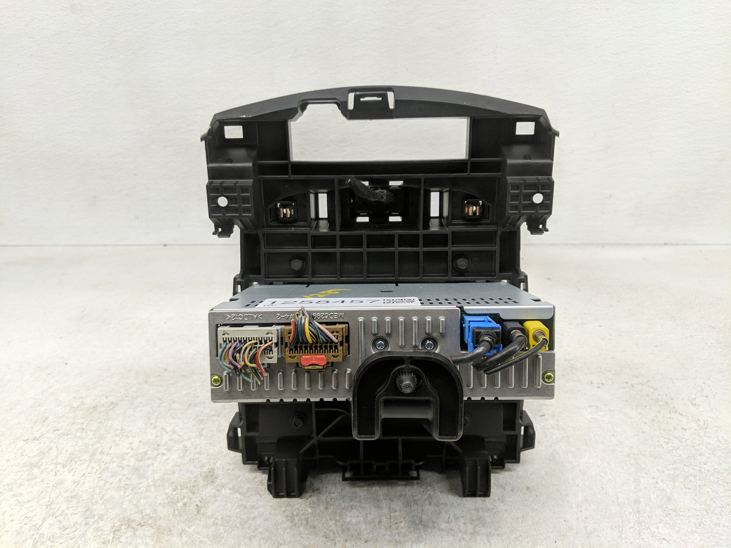 2017 Chevrolet Cruze Radio AM FM Cd Player Receiver Replacement Fits OEM Used Auto Parts - Oemusedautoparts1.com