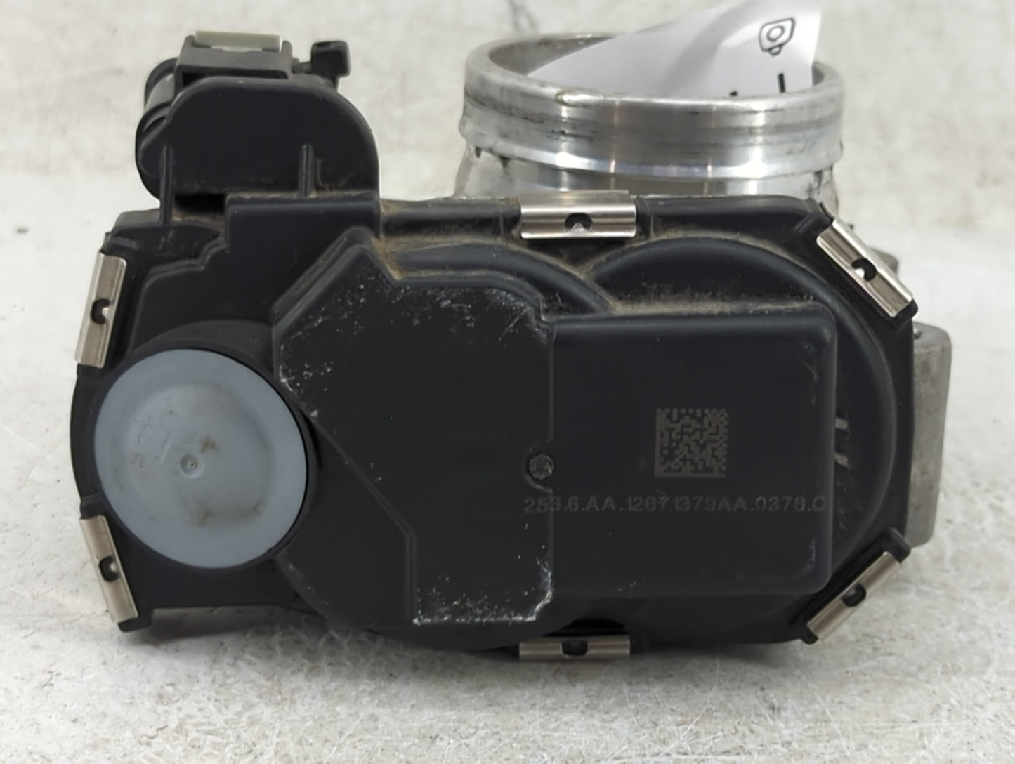 2017-2019 Chevrolet Cruze Throttle Body P/N:12671379AA Fits Fits 2016 2017 2018 2019 2020 2021 2022 OEM Used Auto Parts - Oe