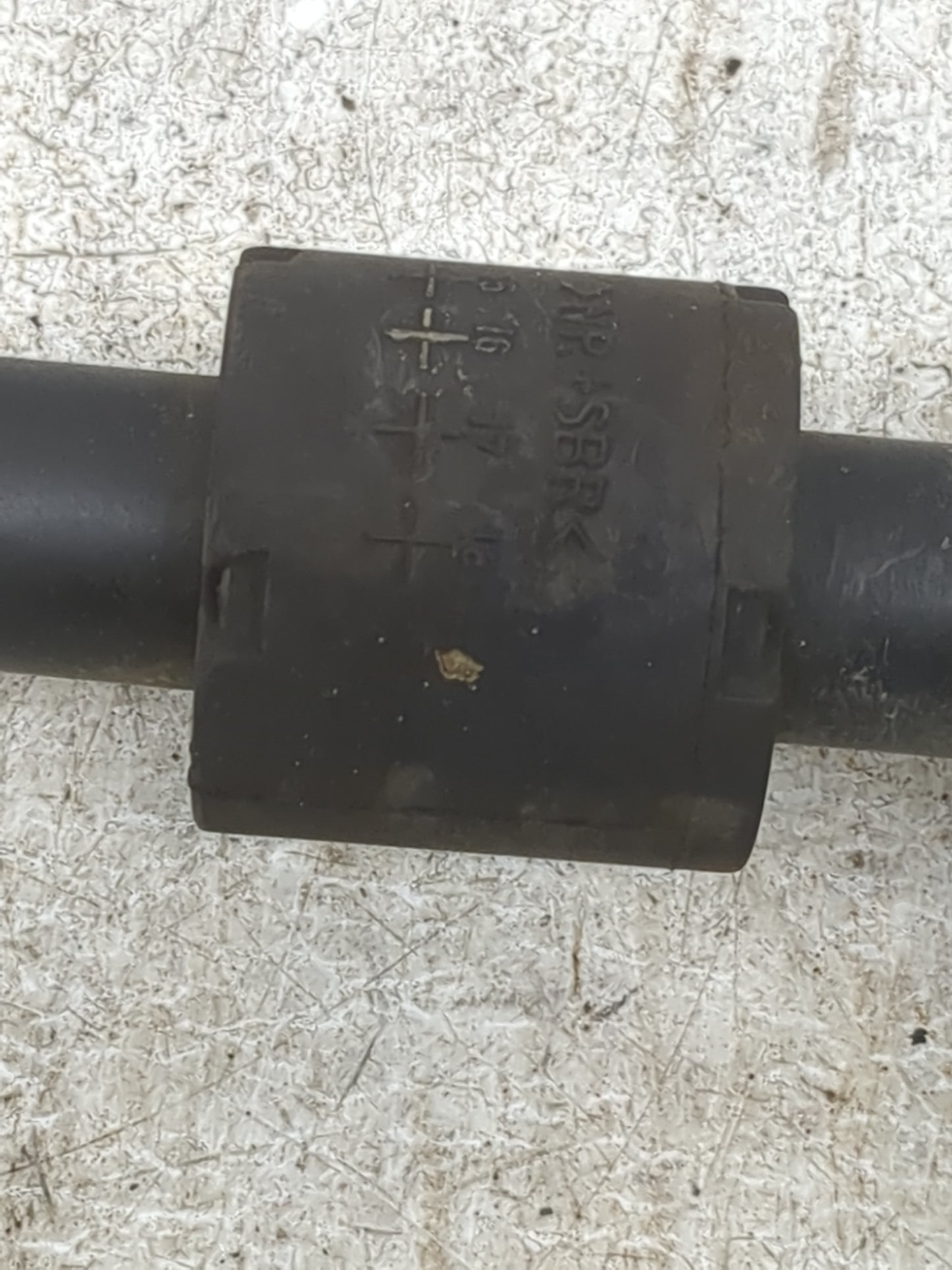 2016-2018 Chevrolet Cruze Axle Shaft Front Driver Cv C/v 1428422 - Oemusedautoparts1.com