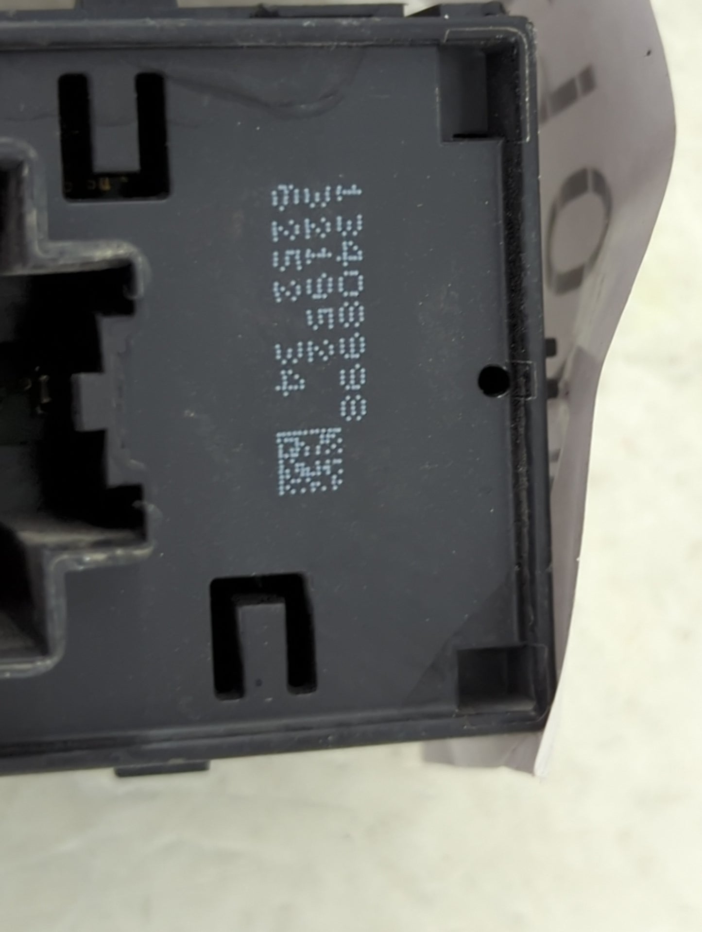 2016-2019 Chevrolet Cruze Master Power Window Switch Replacement Driver Side Left P/N:13408943 Fits Fits 2016 2017 2018 2019