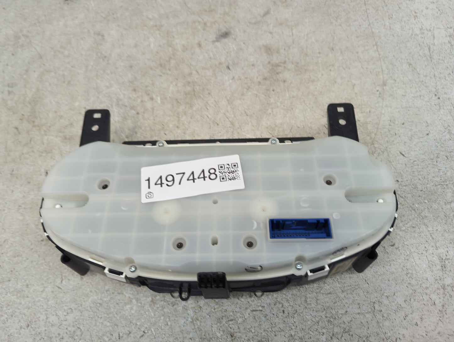 2017-2018 Chevrolet Cruze Instrument Cluster Speedometer Gauges P/N:39084636 7110500000000X, 812372274 Miles: Fits Fits 2017