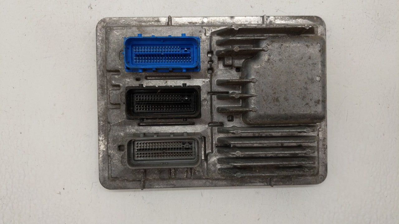 2017-2018 Chevrolet Cruze PCM Engine Control Computer ECU ECM PCU OEM P/N:12676683 12697837, 12700116 Fits Fits 2017 2018 20