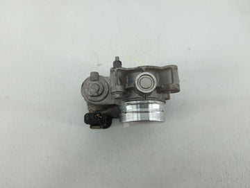 2017-2019 Chevrolet Cruze Throttle Body P/N:12671379AA Fits Fits 2016 2017 2018 2019 2020 2021 2022 OEM Used Auto Parts