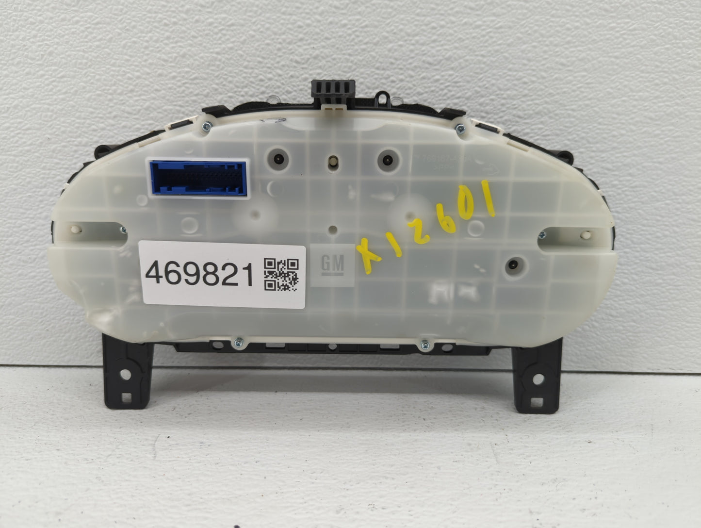 2017-2018 Chevrolet Cruze Instrument Cluster Speedometer Gauges P/N:39084636 Fits Fits 2017 2018 OEM Used Auto Parts - Oemus