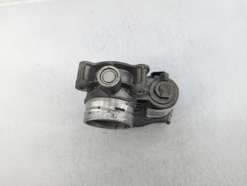 2017-2019 Chevrolet Cruze Throttle Body P/N:55496779AA Fits Fits 2017 2018 2019 OEM Used Auto Parts