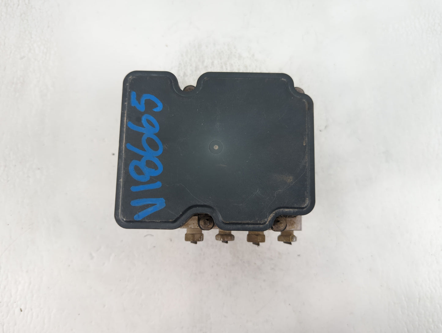 2017 Chevrolet Cruze ABS Pump Control Module Replacement P/N:5808 3911, 065055766 Fits OEM Used Auto Parts - Oemusedautopart