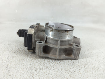 2016-2017 Chevrolet Equinox Throttle Body Fits Fits 2016 2017 OEM Used Auto Parts