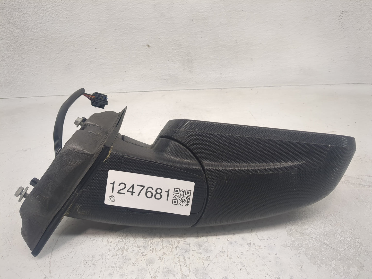 2016-2017 Chevrolet Equinox Side Mirror Replacement Passenger Right View Door Mirror P/N:23219894 23219870 Fits Fits 2016 20