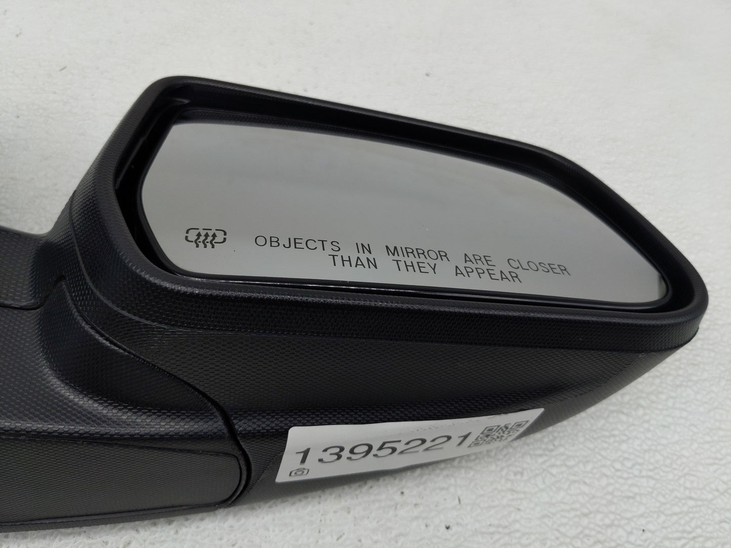 2015-2017 Chevrolet Equinox Passenger Side View Mirror - Right Door Mirror OEM Used - Oemusedautoparts1.com