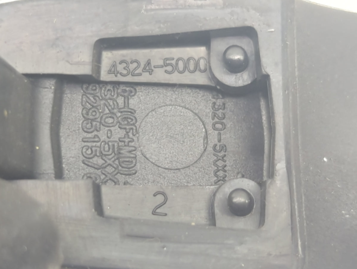 2010 Chevrolet Equinox Driver Front Left Door Handle Exterior Assembly 1415962 - Oemusedautoparts1.com