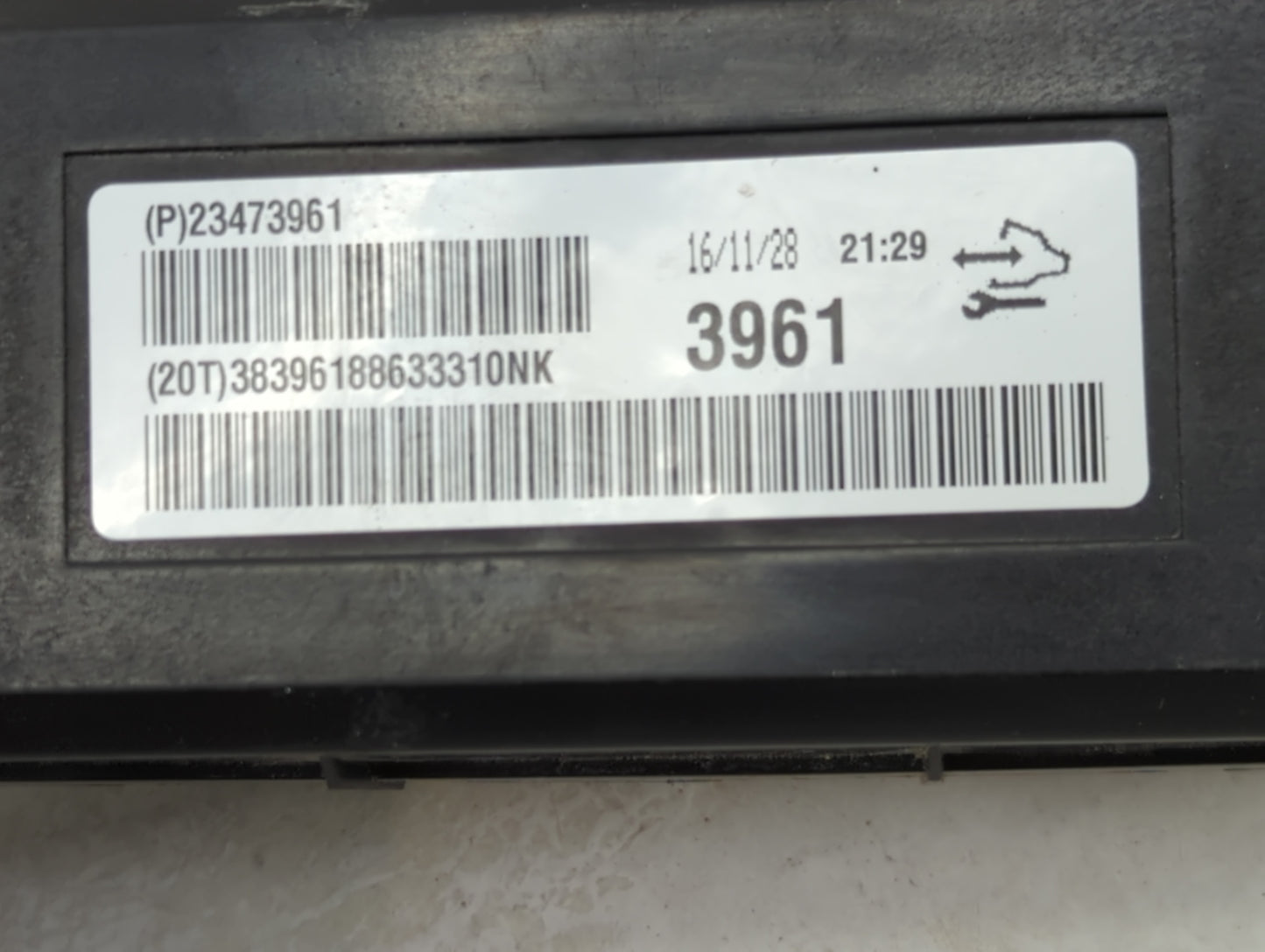 2017-2017 Chevrolet Equinox Communication Control Module 23473961 - Oemusedautoparts1.com