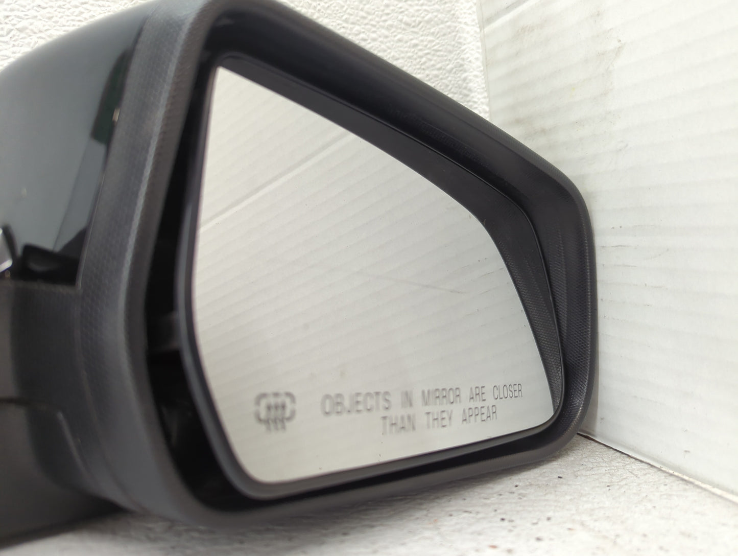 2015-2017 Chevrolet Equinox Passenger Side View Mirror - Right Door Mirror OEM Used - Oemusedautoparts1.com