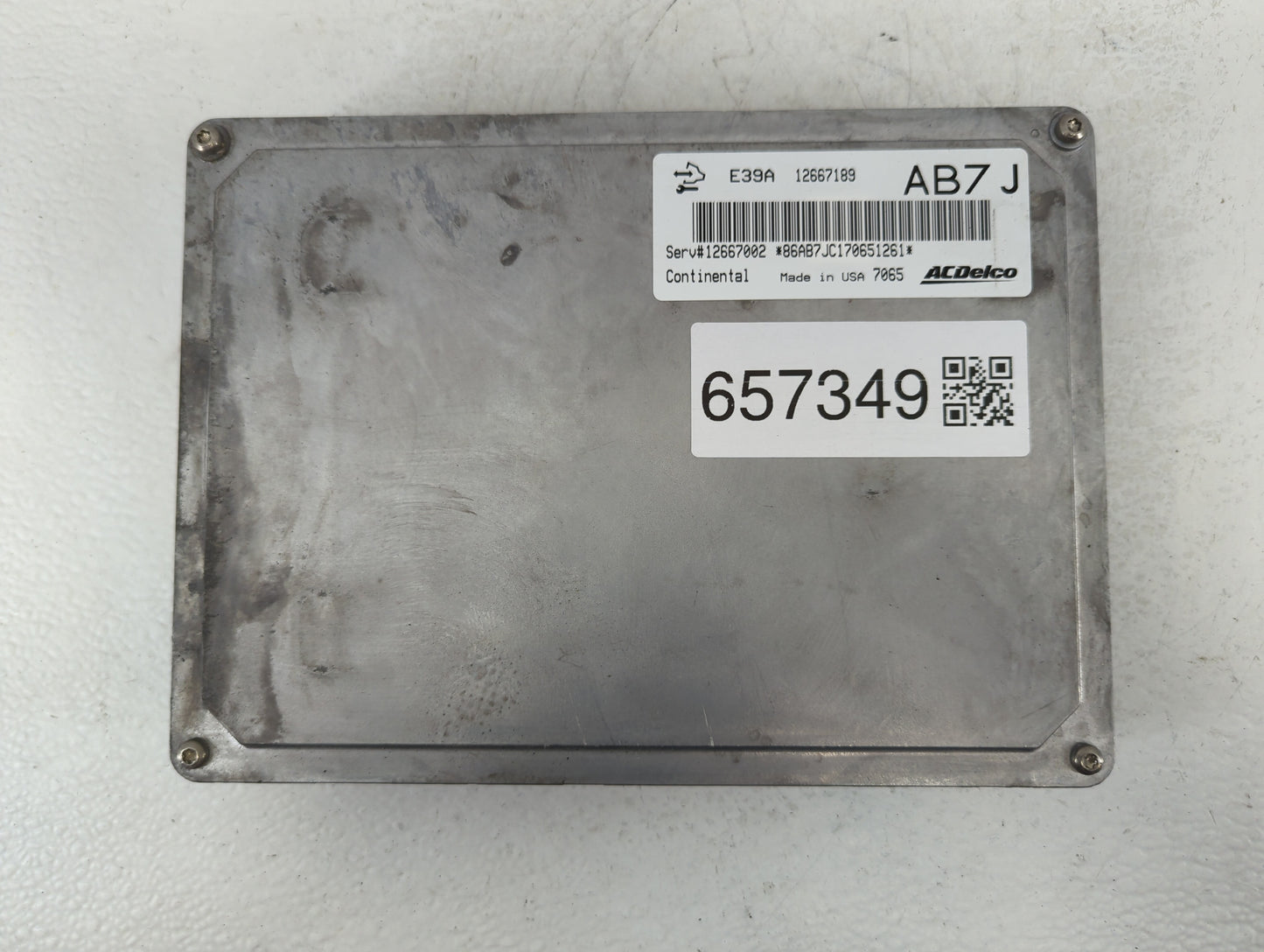 2017 Chevrolet Equinox PCM Engine Control Computer ECU ECM PCU OEM P/N:E39A 12667189 Fits Fits 2018 2019 2020 OEM Used Auto