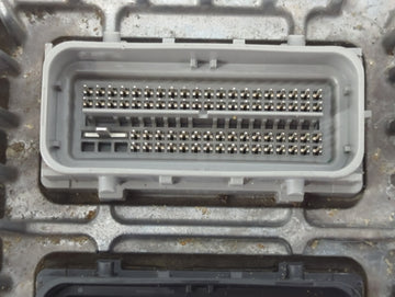 2017 Chevrolet Equinox PCM Engine Control Computer ECU ECM PCU OEM P/N:12667189 Fits Fits 2018 2019 2020 OEM Used Auto Parts