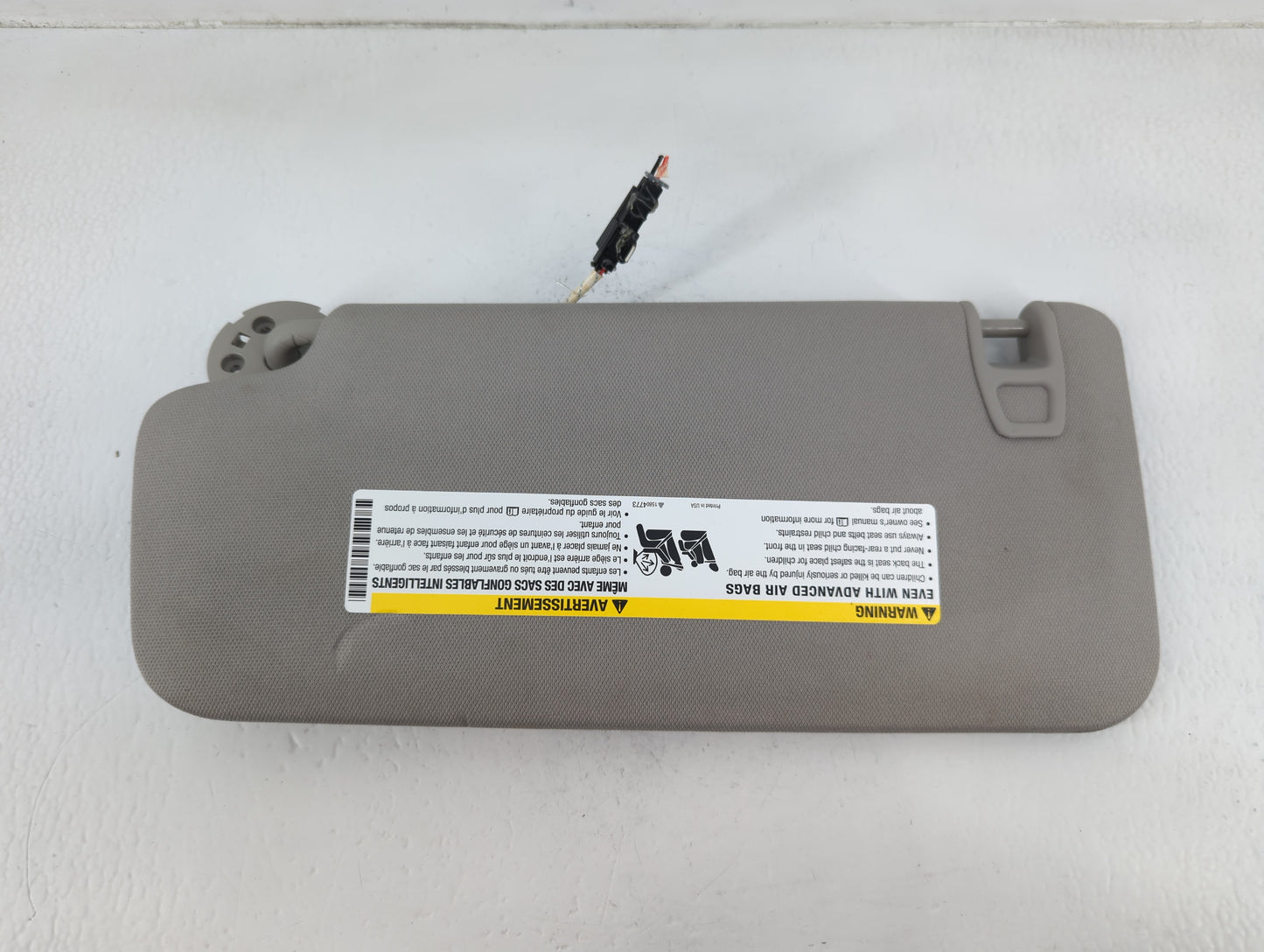 2010-2017 Chevrolet Equinox Sun Visor Shade Replacement Passenger Right Mirror Fits Fits 2010 2011 2012 2013 2014 2015 2016