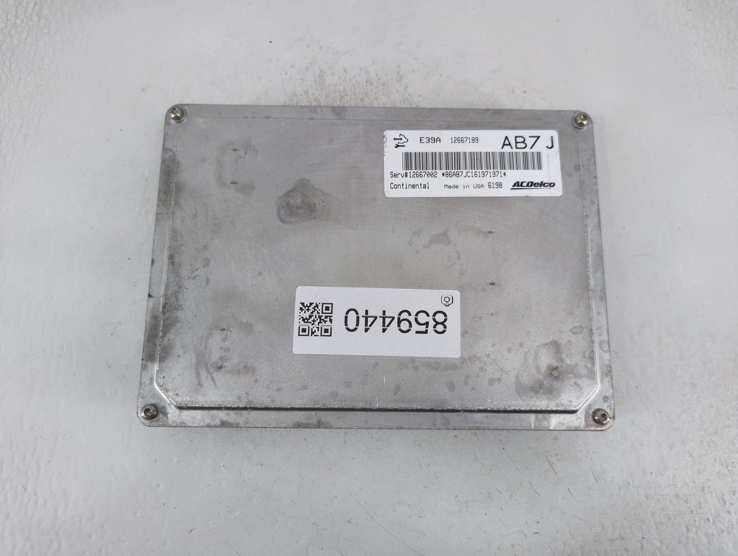2017 Chevrolet Equinox PCM Engine Control Computer ECU ECM PCU OEM P/N:12667002 12667189 Fits Fits 2018 2019 2020 OEM Used A
