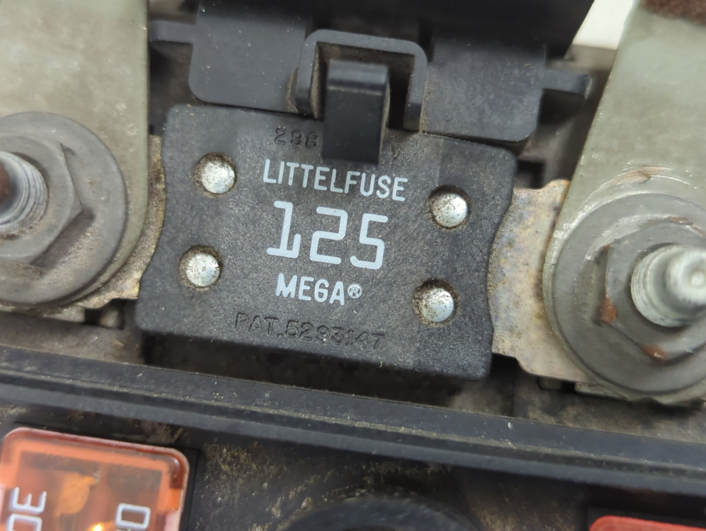 2017 Chevrolet Express 2500 Fusebox Fuse Box Panel Relay Module P/N:13500114 Fits OEM Used Auto Parts - Oemusedautoparts1.co