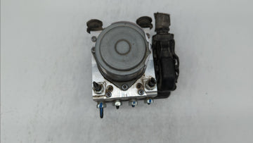 2017-2019 Chevrolet Impala ABS Pump Control Module Replacement P/N:84314306 84020433, 84092226, 84020431 Fits Fits 2017 2018 2019 OEM Used Auto Parts