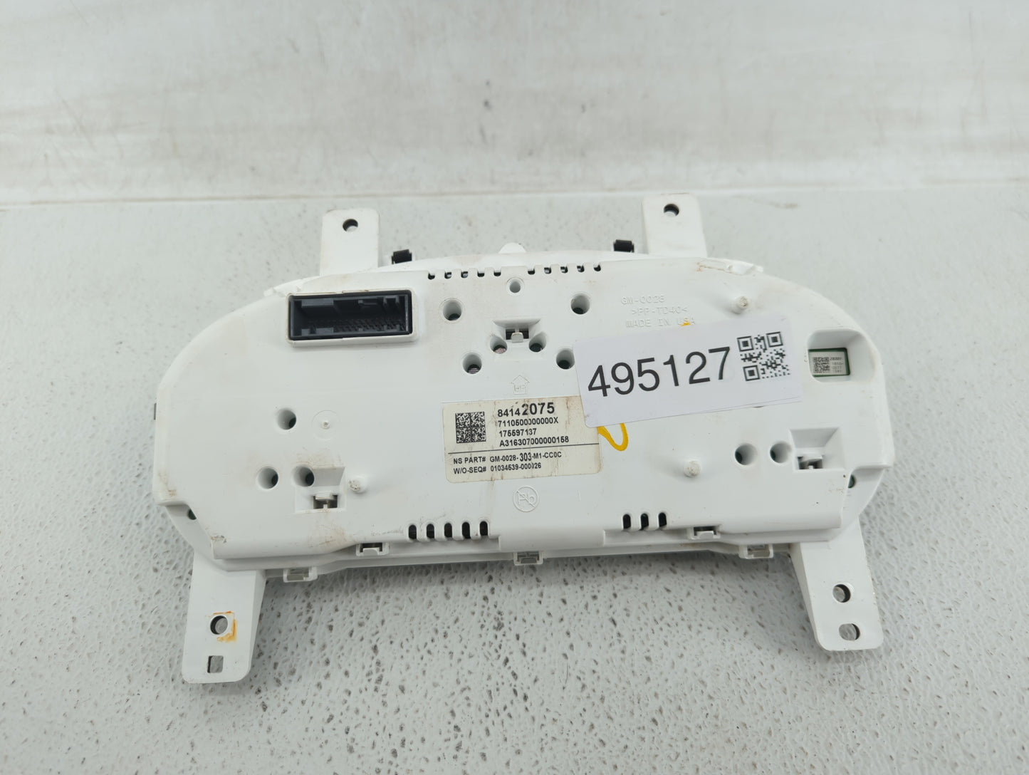 2017-2020 Chevrolet Impala Instrument Cluster Speedometer Gauges P/N:84037517 84332429 Fits Fits 2017 2018 2019 2020 OEM Use