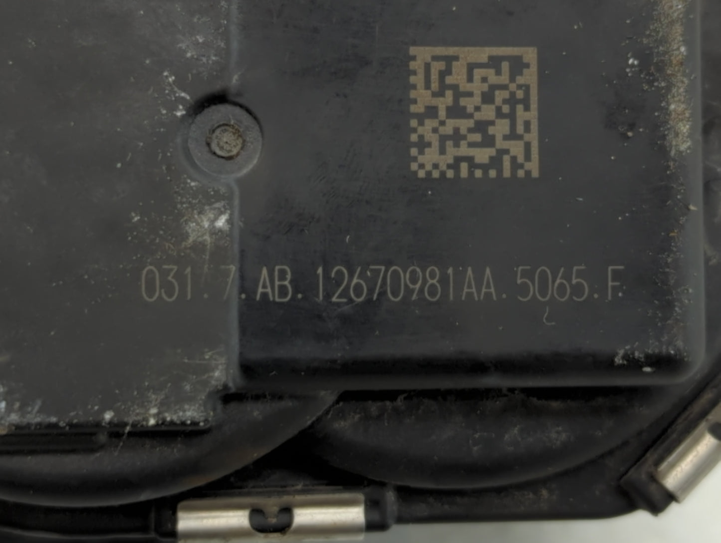 2012-2020 Chevrolet Impala Throttle Body P/N:12670981AA Fits Fits 2012 2013 2014 2015 2016 2017 2018 2019 2020 2021 2022 OEM