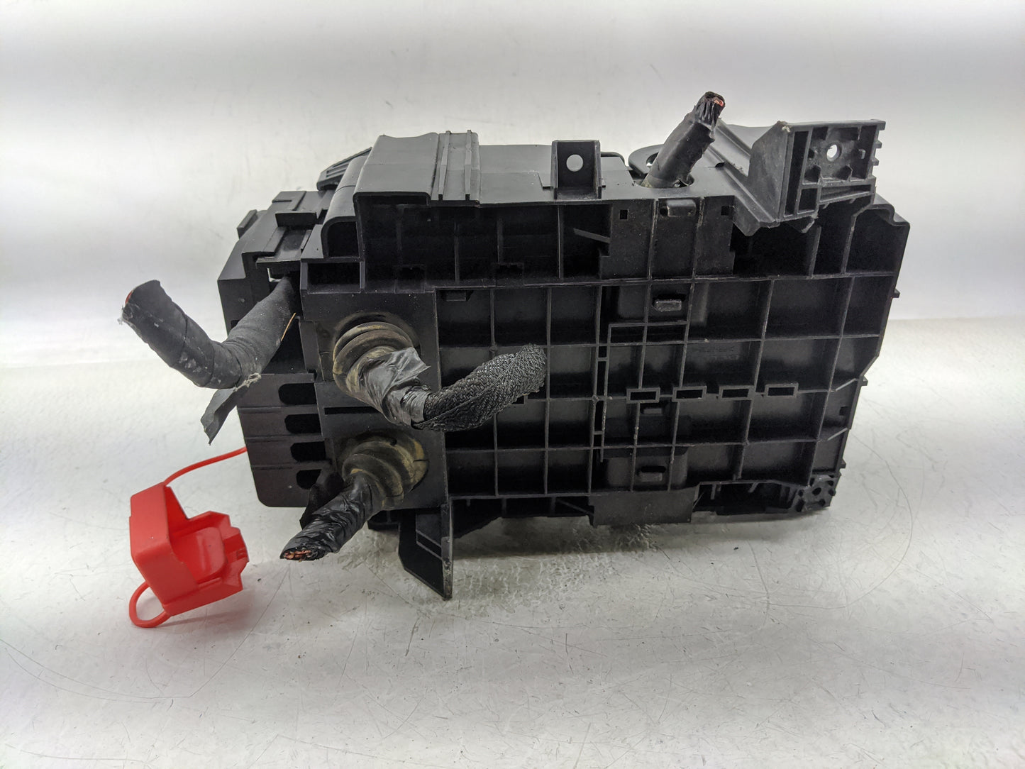 2016-2017 Chevrolet Malibu Fusebox Fuse Box Panel Relay Module Fits Fits 2016 2017 OEM Used Auto Parts - Oemusedautoparts1.c