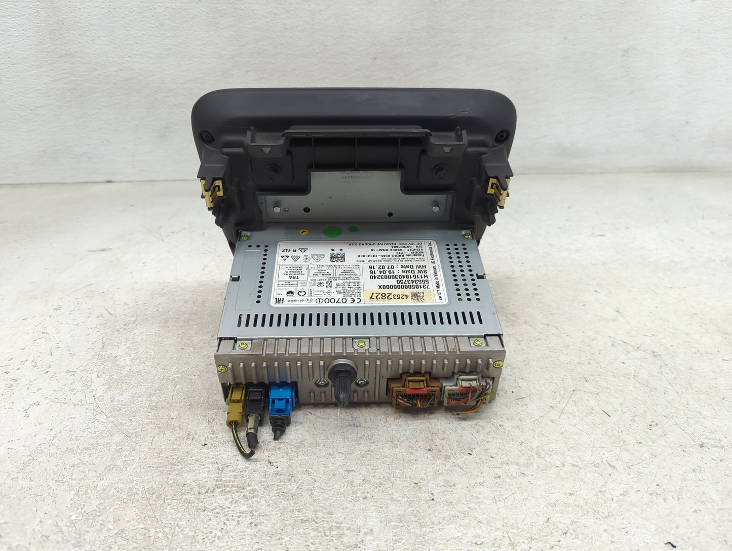 2017 Chevrolet Malibu Information Display Screen - Oemusedautoparts1.com