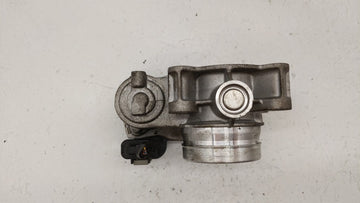 2016-2019 Chevrolet Malibu Throttle Body P/N:12659491BA 12671379AA Fits Fits 2016 2017 2018 2019 OEM Used Auto Parts