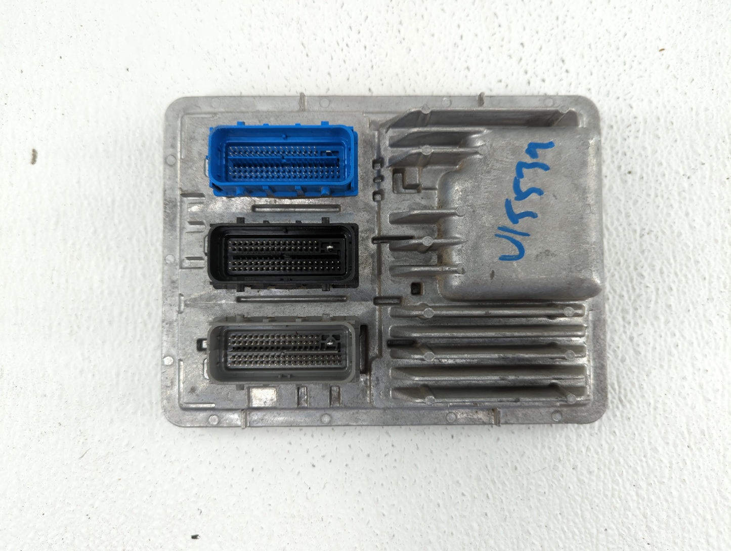 2017-2018 Chevrolet Malibu PCM Engine Control Computer ECU ECM PCU OEM P/N:12696201 12692812, 12687467 Fits Fits 2017 2018 2