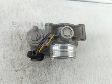 2016-2019 Chevrolet Malibu Throttle Body P/N:12671379AA Fits Fits 2016 2017 2018 2019 OEM Used Auto Parts