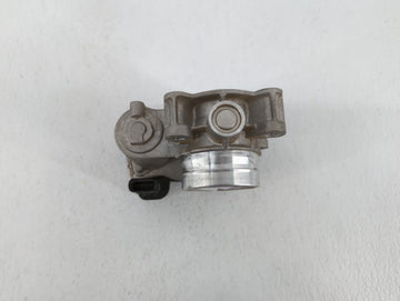 2016-2019 Chevrolet Malibu Throttle Body P/N:12671379AA Fits Fits 2016 2017 2018 2019 OEM Used Auto Parts
