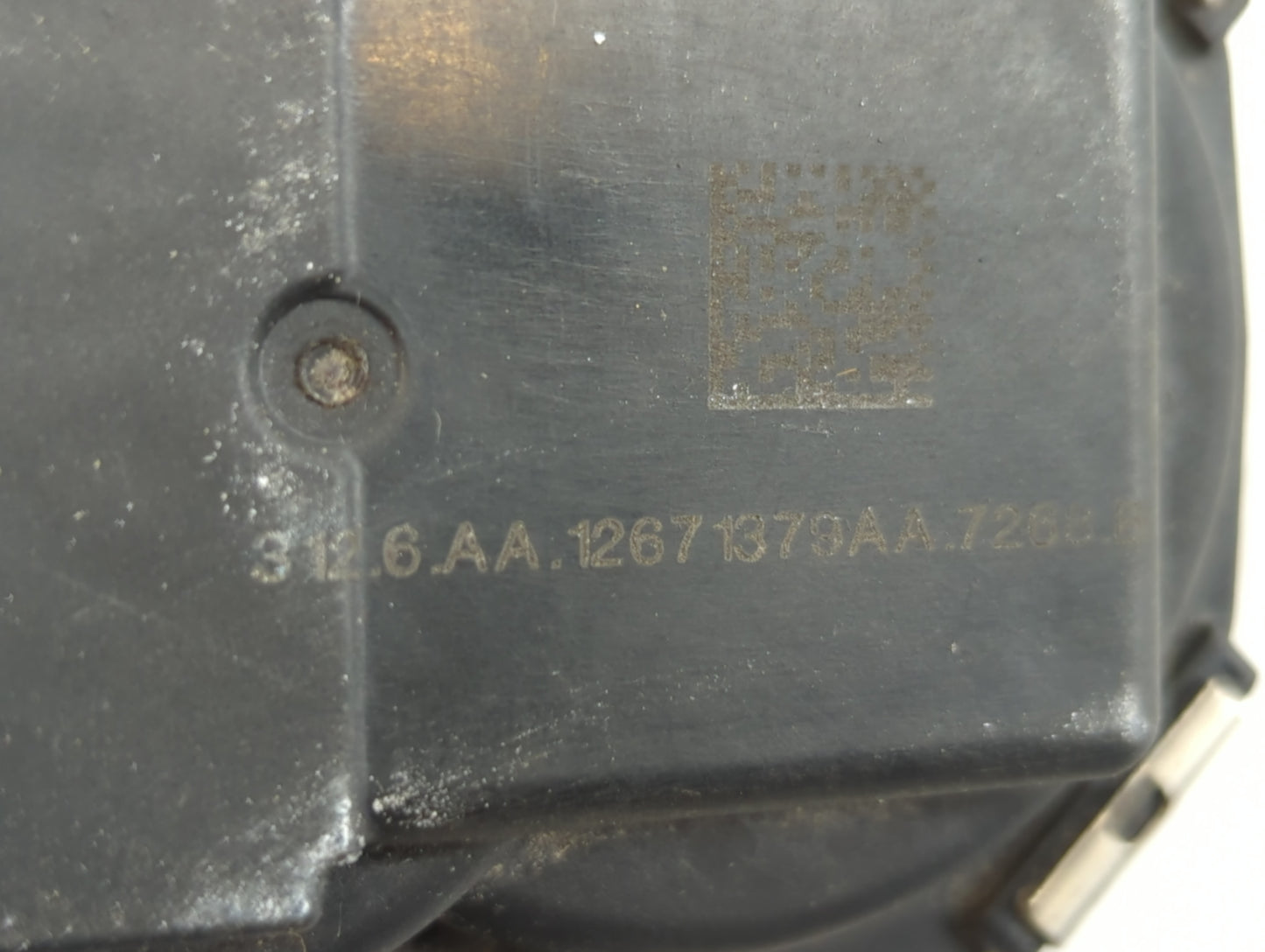 2016-2021 Chevrolet Malibu Throttle Body P/N:12671379AA Fits Fits 2016 2017 2018 2019 2020 2021 2022 OEM Used Auto Parts - O