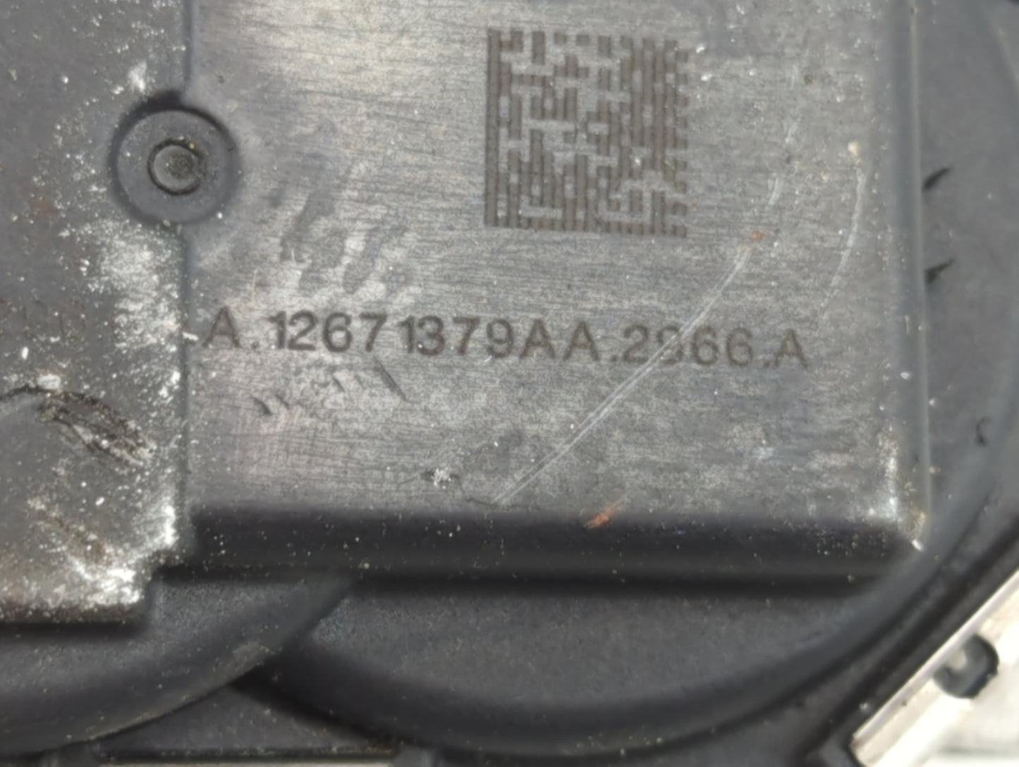 2013-2021 Chevrolet Malibu Throttle Body P/N:12671379AA Fits Fits 2013 2014 2015 2016 2017 2018 2019 2020 2021 OEM Used Auto