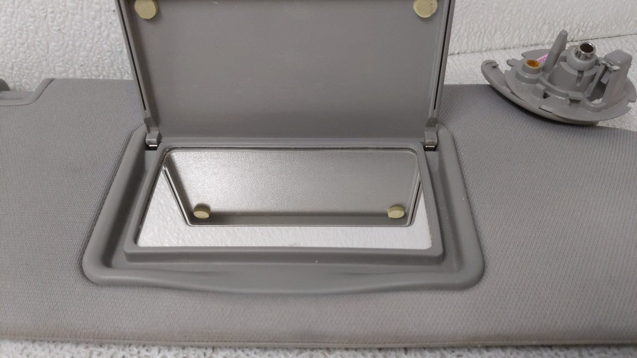 2017 Chevrolet Malibu Sun Visor Shade Replacement Passenger Right Mirror Fits Fits 2016 2018 2019 OEM Used Auto Parts - Oemu